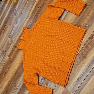 Tecrew orange sweater